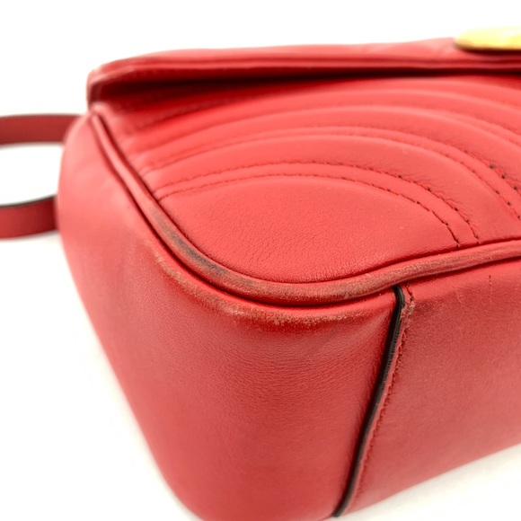 SOLD Gucci Marmont Matelassé Shoulder Bag - Picture 7 of 10